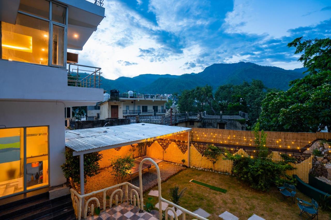 Hostel Zostel Rishikesh, Laxman Jhula Zewnętrze zdjęcie