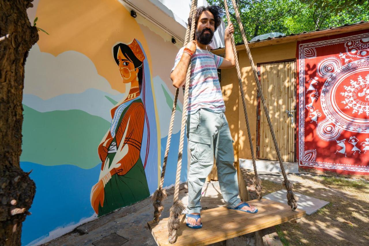 Hostel Zostel Rishikesh, Laxman Jhula Zewnętrze zdjęcie
