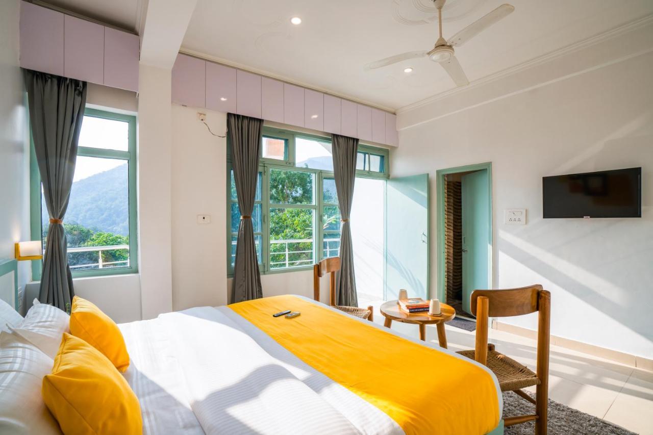 Hostel Zostel Rishikesh, Laxman Jhula Zewnętrze zdjęcie