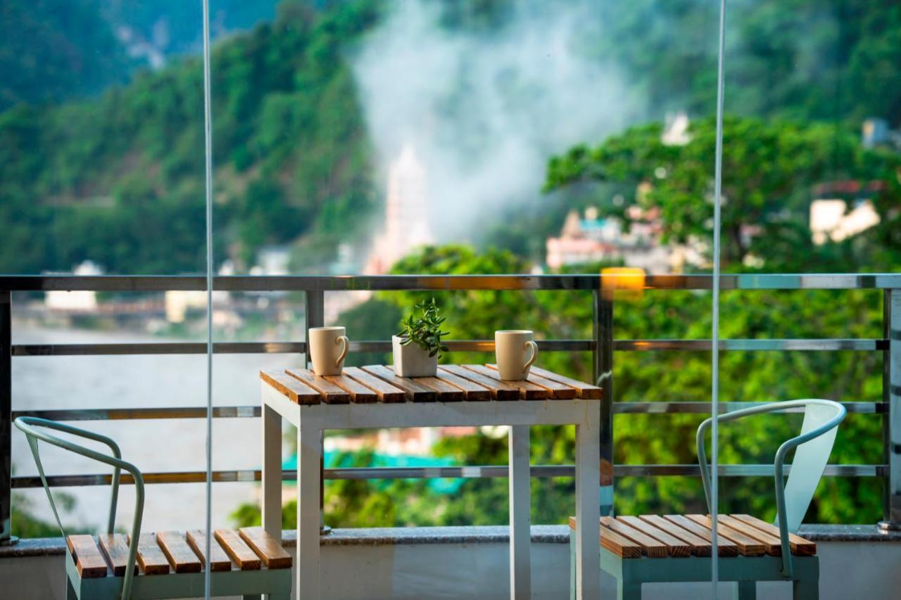 Hostel Zostel Rishikesh, Laxman Jhula Zewnętrze zdjęcie