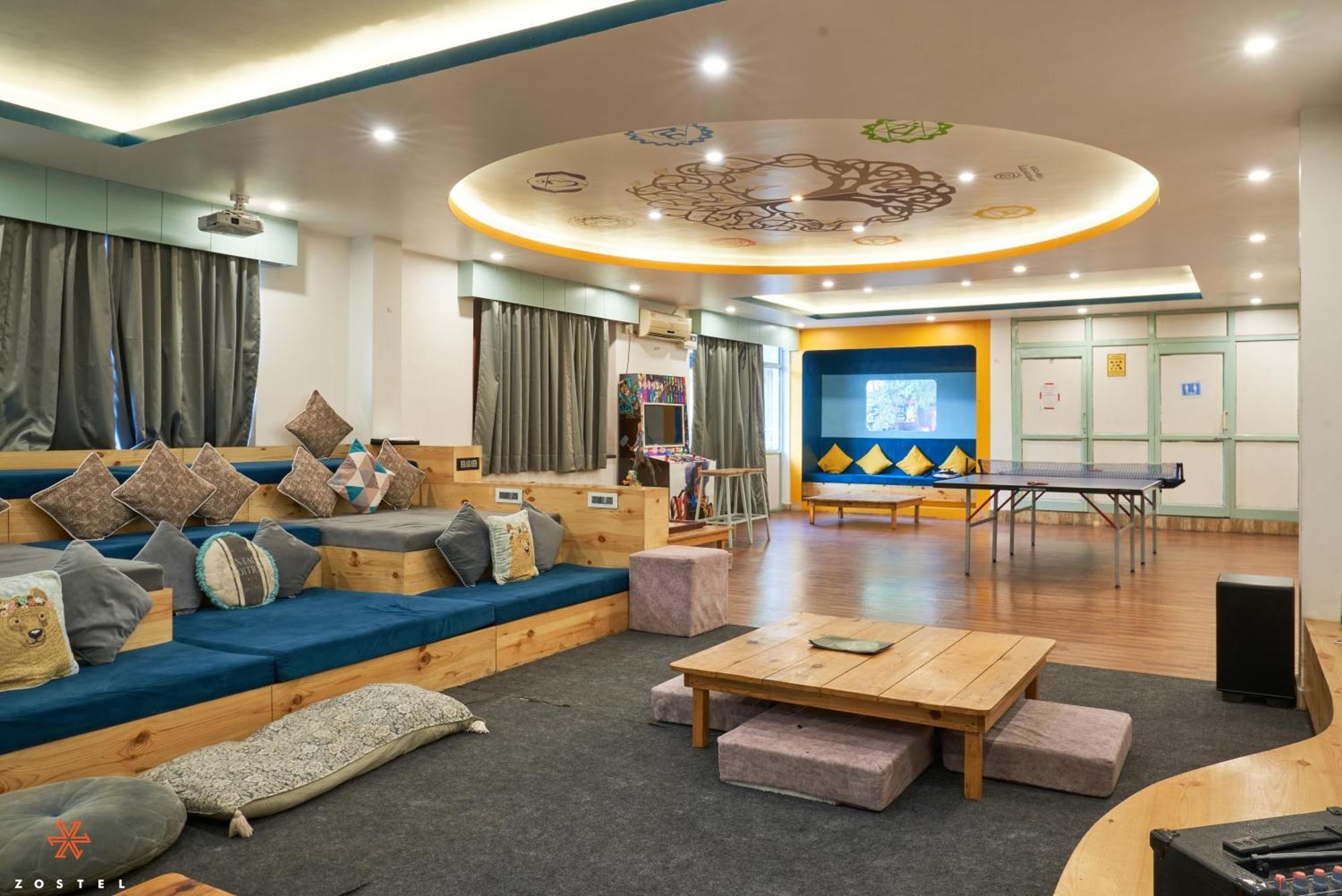 Hostel Zostel Rishikesh, Laxman Jhula Zewnętrze zdjęcie
